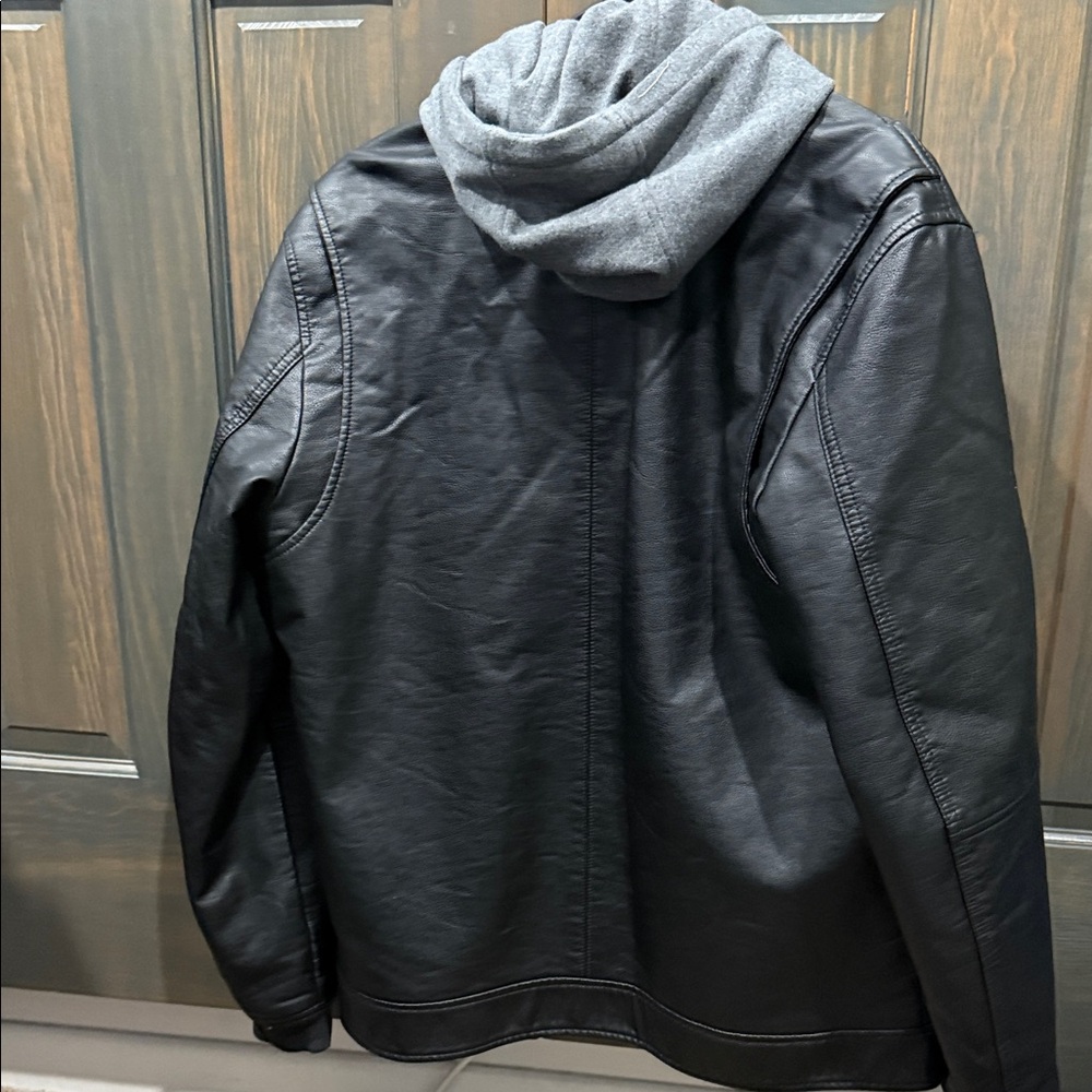 Men's Black Faux Leather Jacket with gray Hoodie medium Perry Ellis zip up - Picture 4 of 5